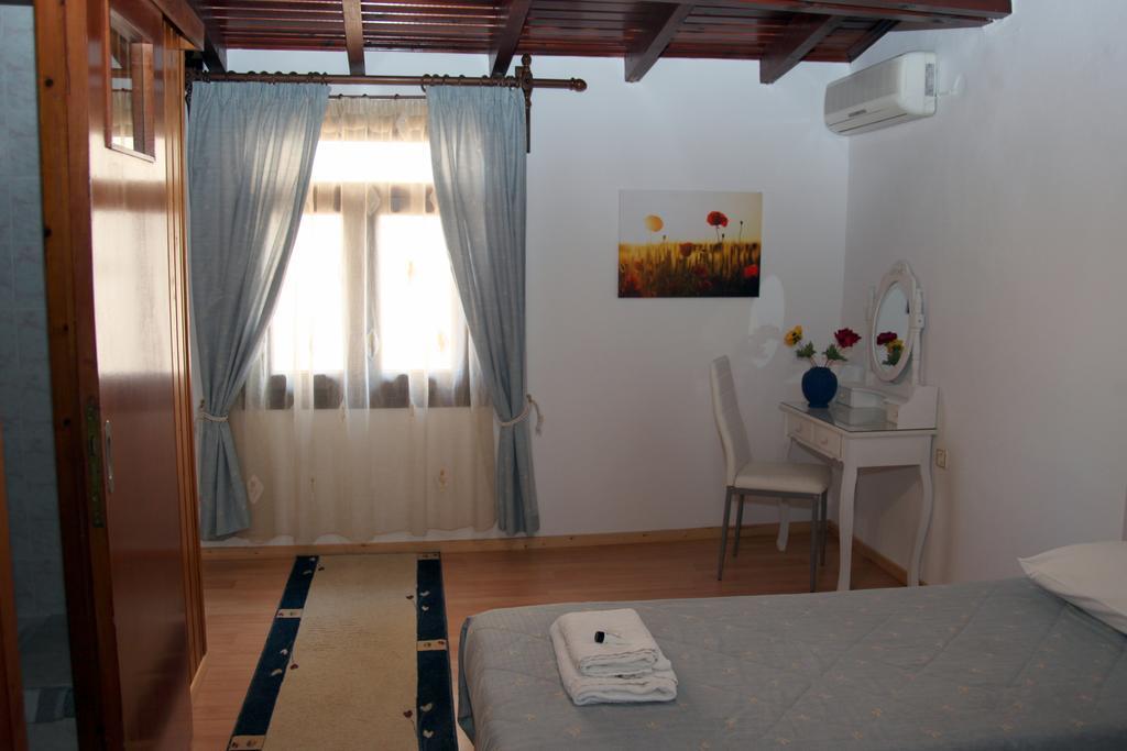 Anemones Rooms Chania  Bagian luar foto