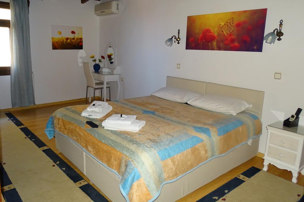 Anemones Rooms Chania  Bagian luar foto