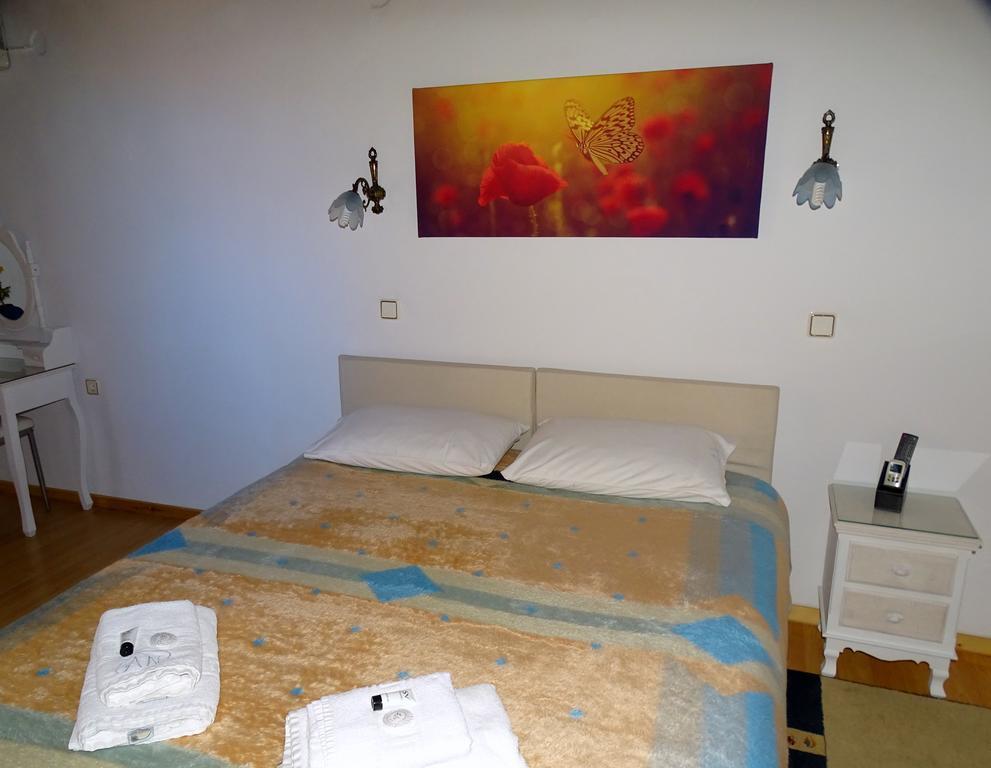 Anemones Rooms Chania  Bagian luar foto
