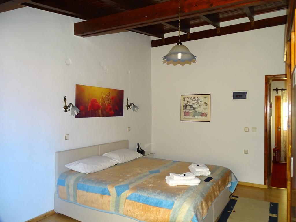 Anemones Rooms Chania  Bagian luar foto